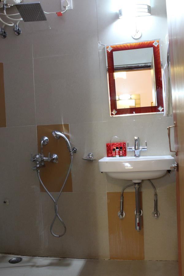 Hotel Cradle Inn Ranchi Eksteriør billede