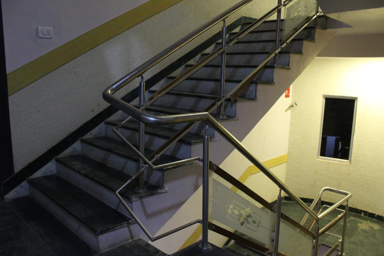 Hotel Cradle Inn Ranchi Eksteriør billede